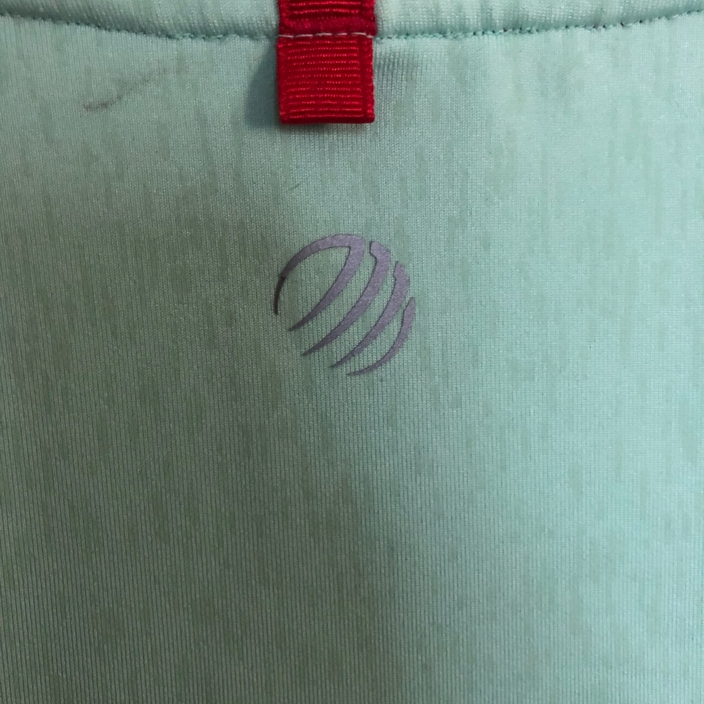 MPG Cityrun Jacket - Like New - Picture 5 of 6